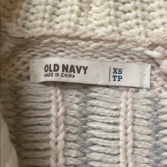 5/$25 old Navy Nordic print cardigan - Picture 2 of 5